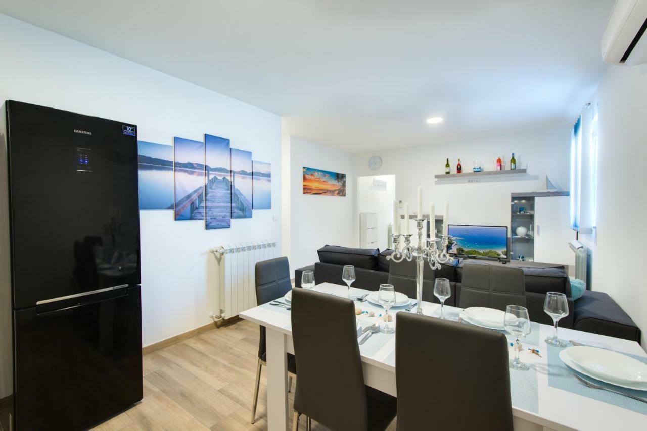 Apartman Tarnik'S Daire Viskovo Dış mekan fotoğraf